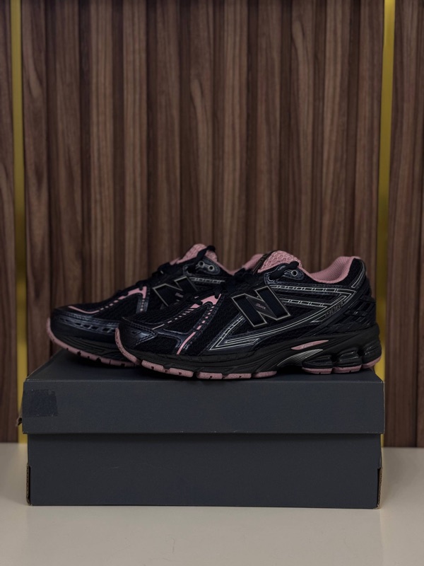 New Balance 1000 — пример из магазина